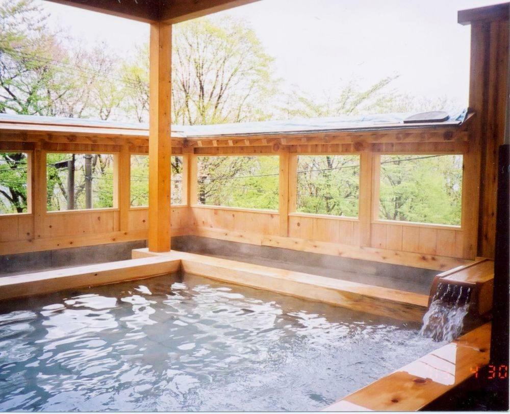 Hotel Ikaho Ginsui Shibukawa Exterior photo
